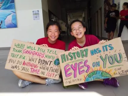 climatestrikesingapore-430x323-1.jpg