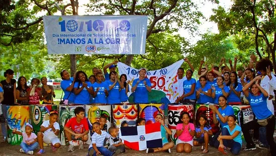 dominicana350b.jpg