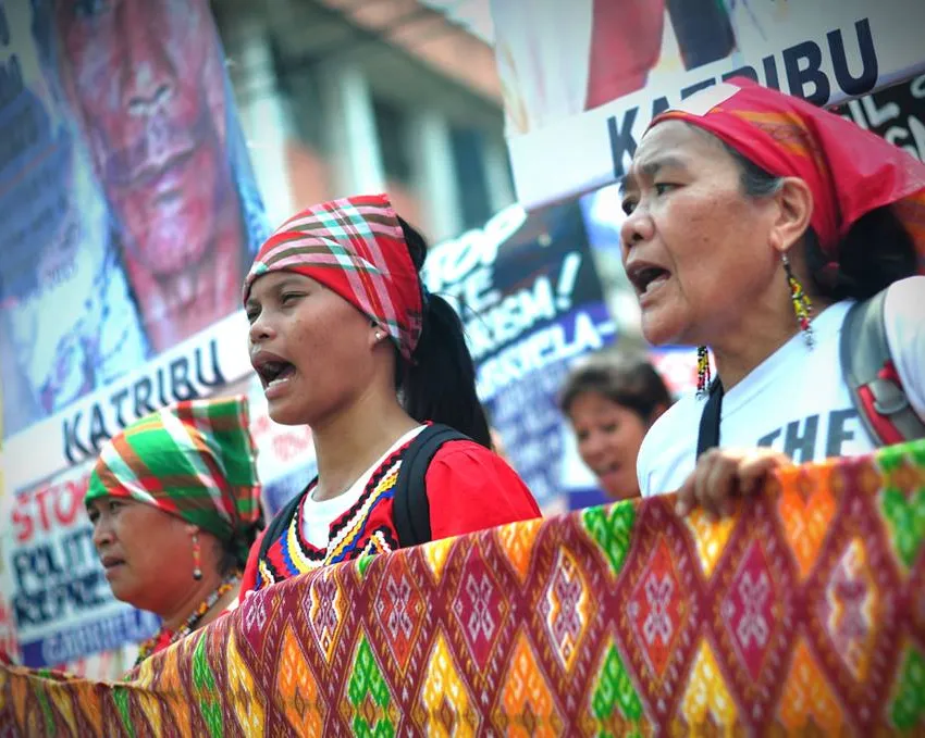 Michelle (center) with the Lumad communities protesting against the killings in Mindanao. (c) Pinoy Weekly