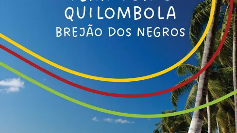 Capa do Protocolo de Consulta território Quilombola Brejão dos Negros. Mostra uma praia com canoas de pesca artesanal.