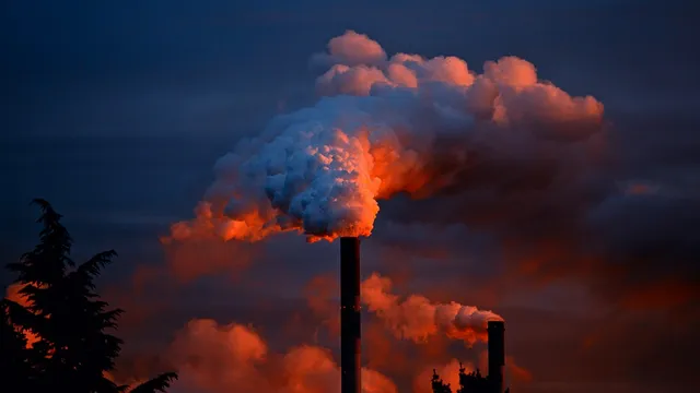 Reduzir significativamente as emissões de gases de efeito estufa para combater aquecimento global é orientação de IPCC