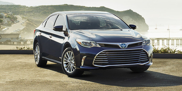 2016 Toyota Avalon Hybrid Model Exterior Design