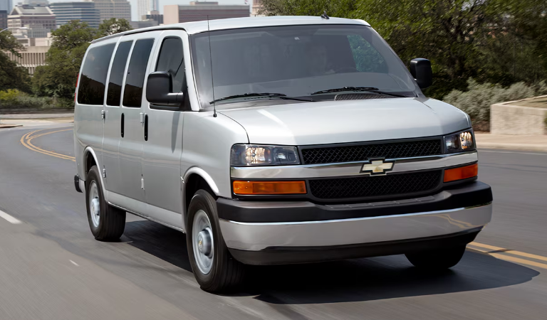 Chevrolet 2500 Express Van performance features