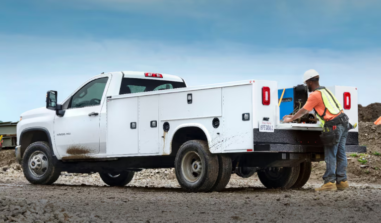 2026 Chevrolet 3500 Truck performance features