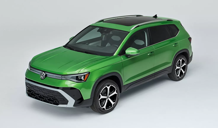2025 Volkswagen Taos exterior styling