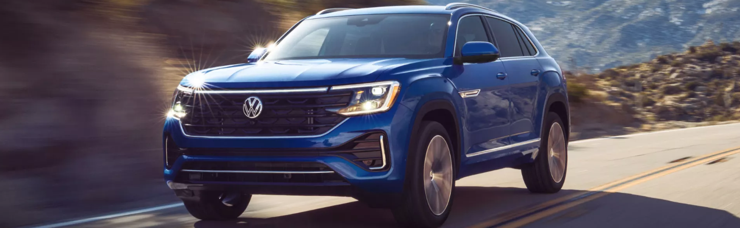 Specs and Features of the 2026 Volkswagen Atlas Cross Sport model information