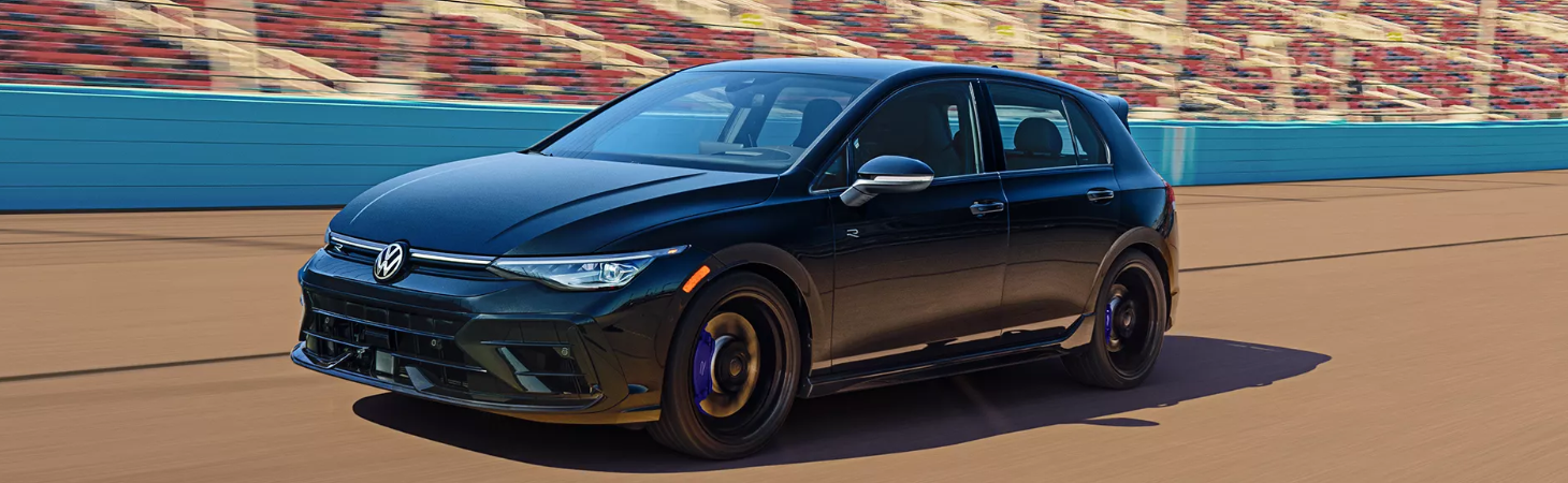Specs and Features of the 2026 Volkswagen Golf R model information