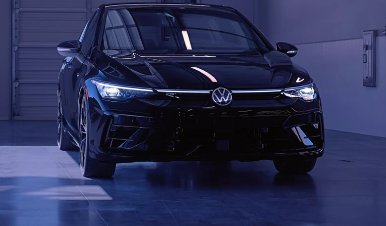 2026 Volkswagen Golf R performance features