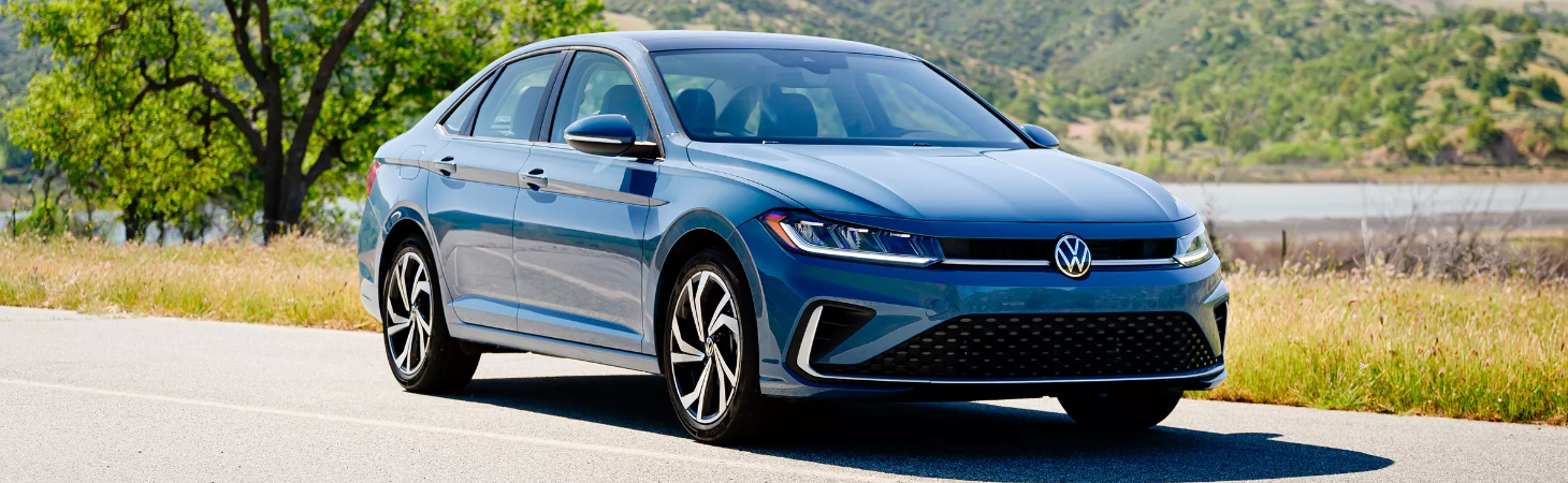 Specs and Features of the 2026 Volkswagen Jetta model information