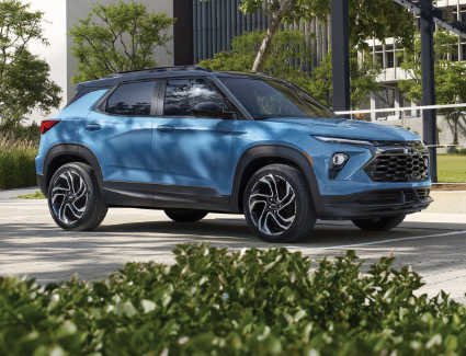 Side view of a Blue 2026 Chevrolet Trailblazer