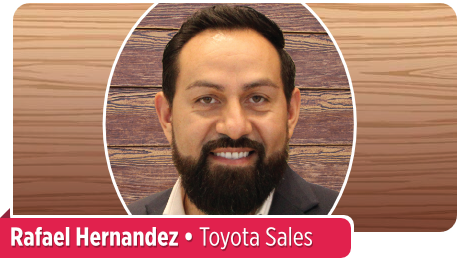 Rafael Hernandez Fluent Spanish Sales Professional at Capitol Toyota in Salem, OR