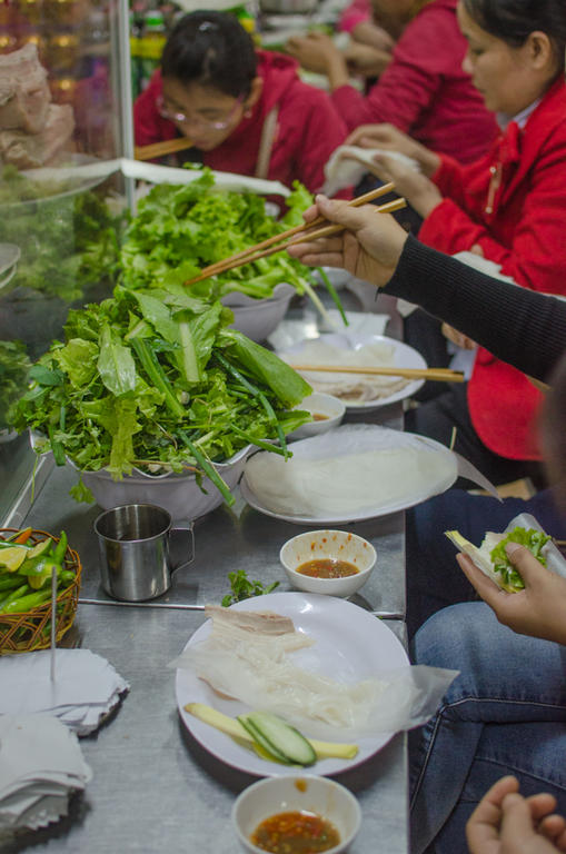 self-serve spring rolls, Con Market, Da Nang, Vietnam