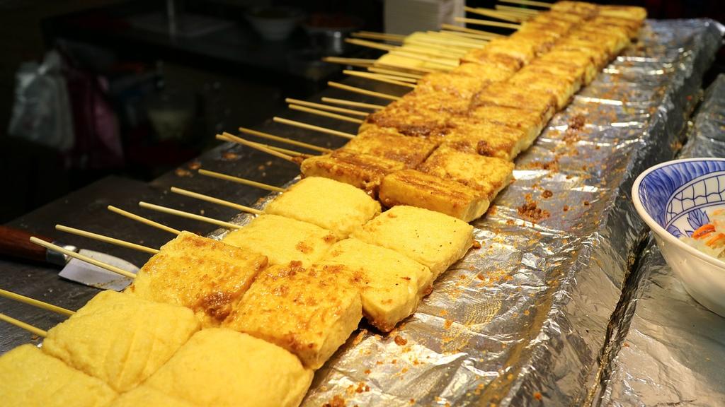 tofu skewers, Taipei night market