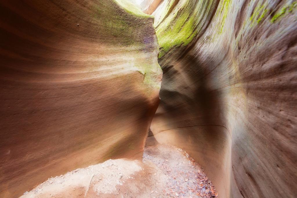 Antelope Canyon of China: Ganquan Yucha Canyon