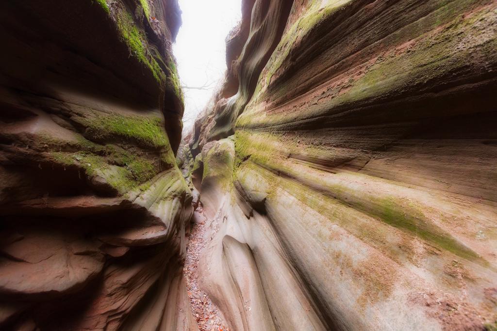 Antelope Canyon of China: Ganquan Yucha Canyon