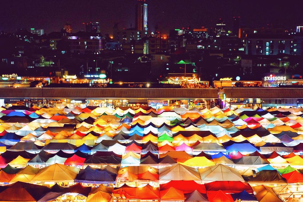 Train Night Market Ratchada, Bangkok