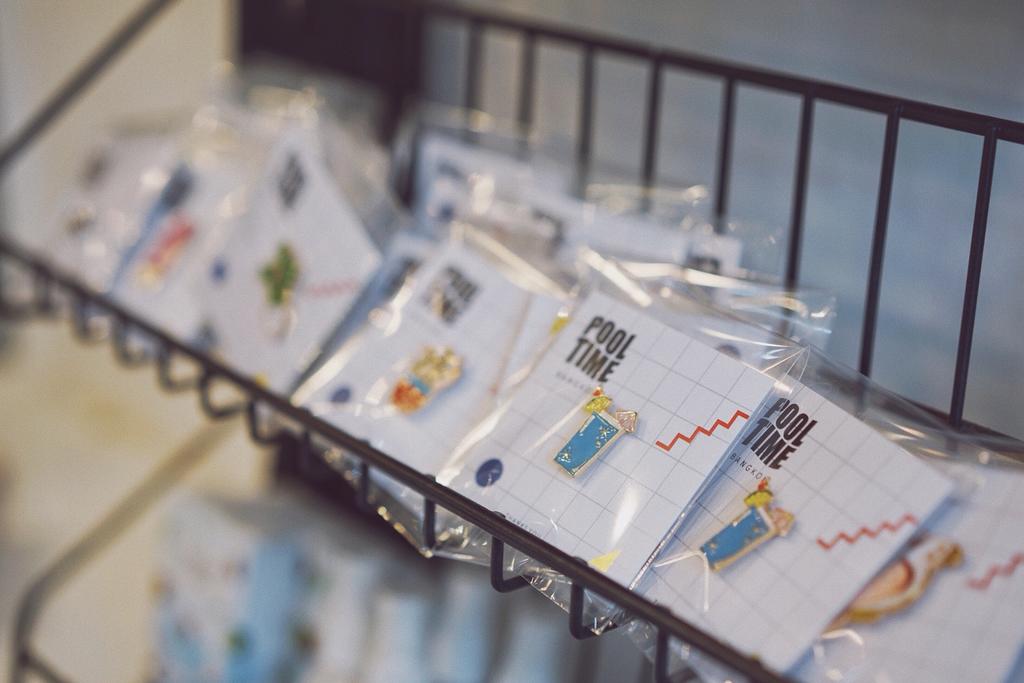 Pool Time Cafe (Raccoon Cafe), Bangkok