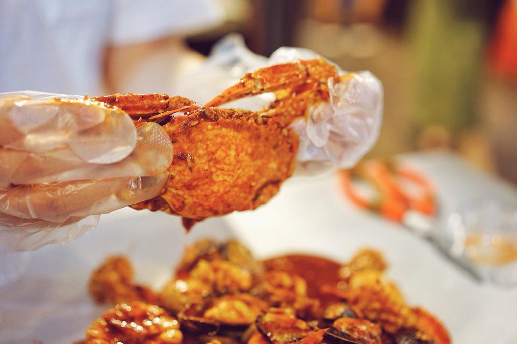boiled crab at Train Night Market Ratchada, Bangkok