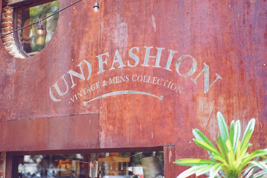 (Un) Fashion Cafe, Bangkok