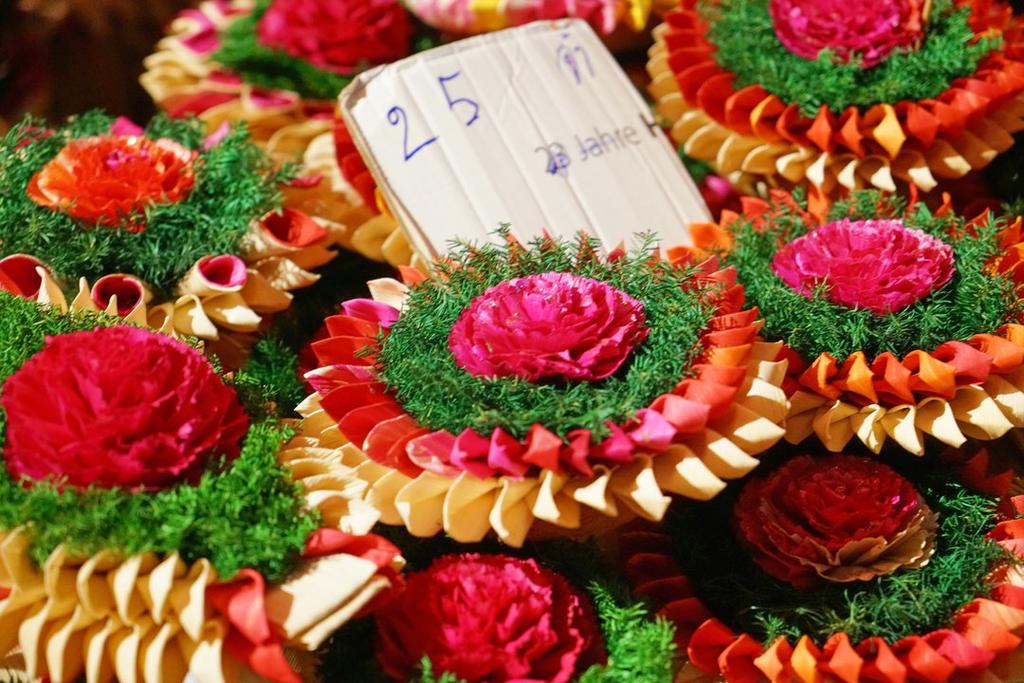 krathongs (water lanterns), Chiang Mai, Thailand