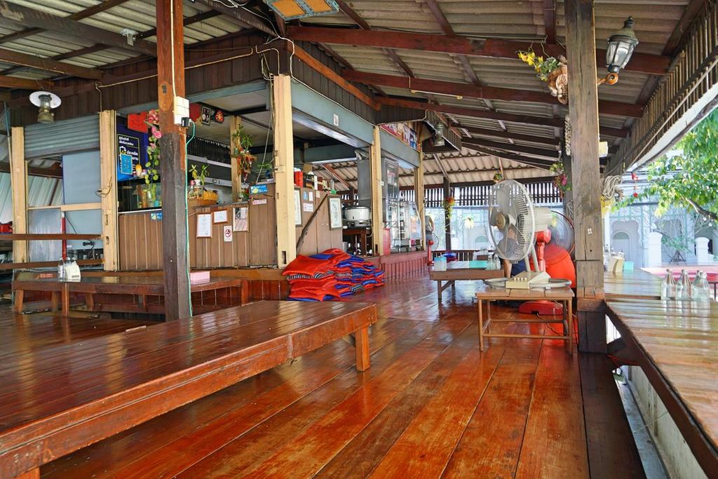 Hanging Restaurant, Chiang Mai, Thailand