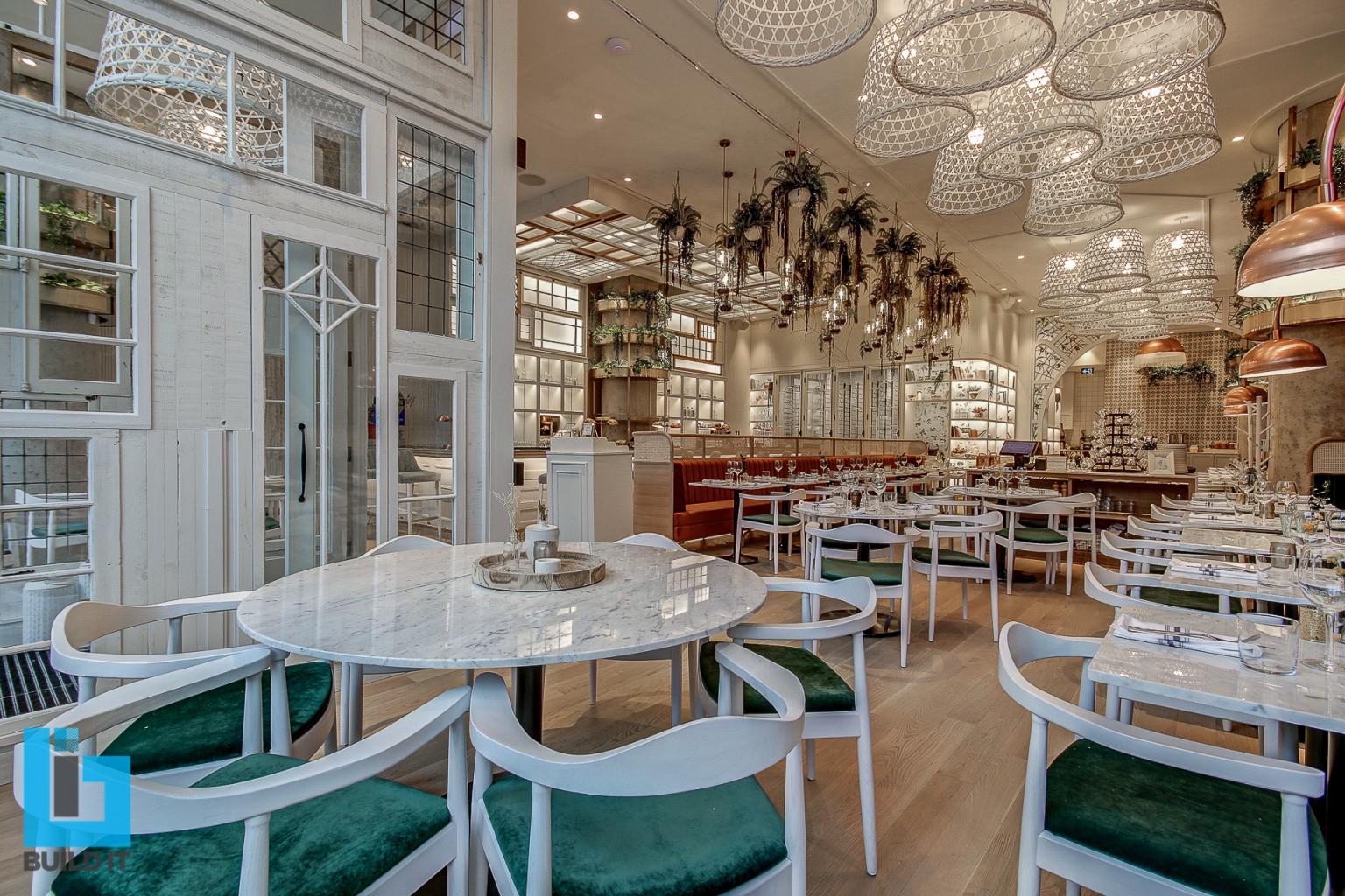 LOV 620 King St W Toronto,