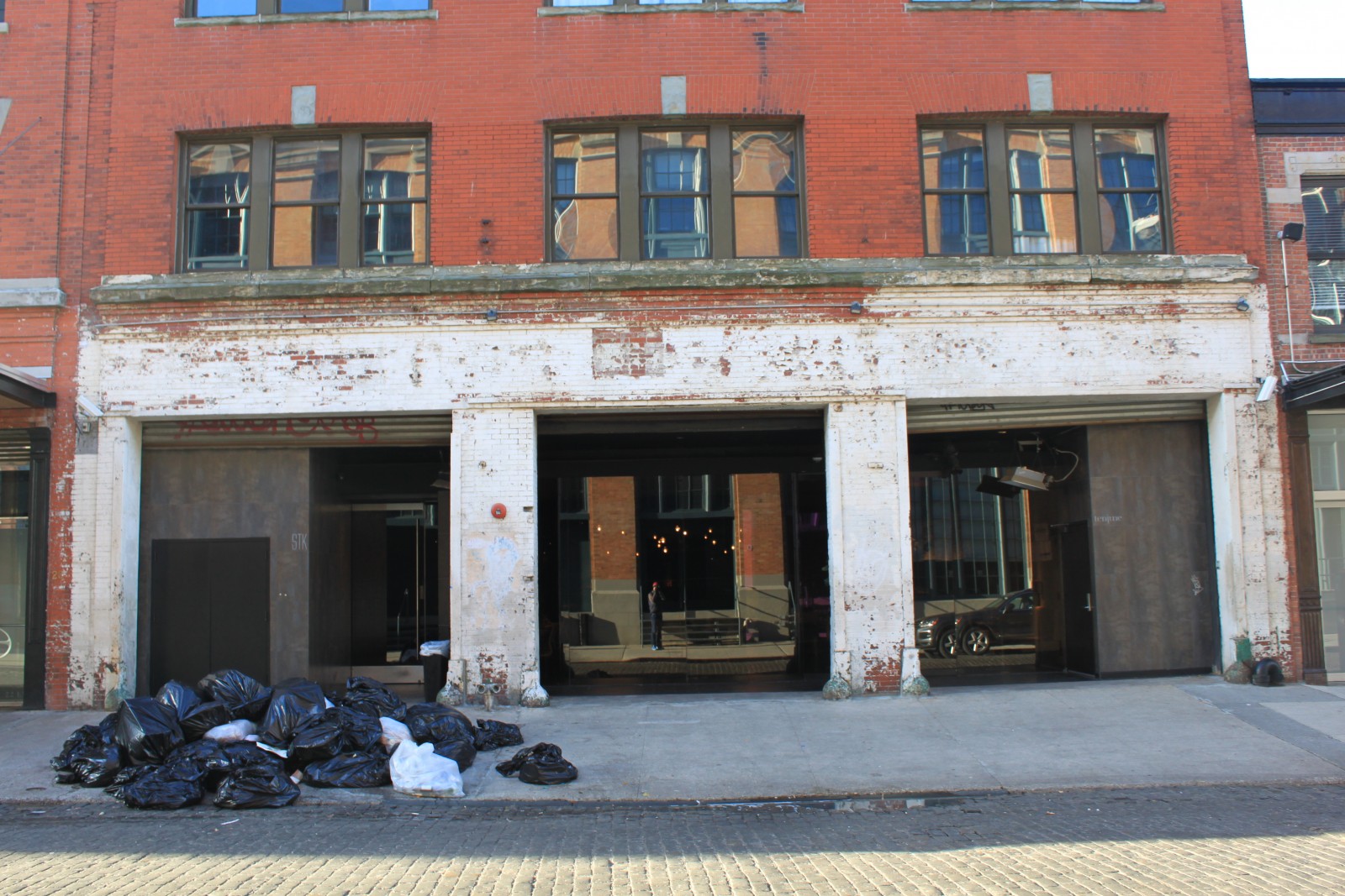 STK 26 Little West 12th St New York, NY 10014 on 4URSPACE retail profile