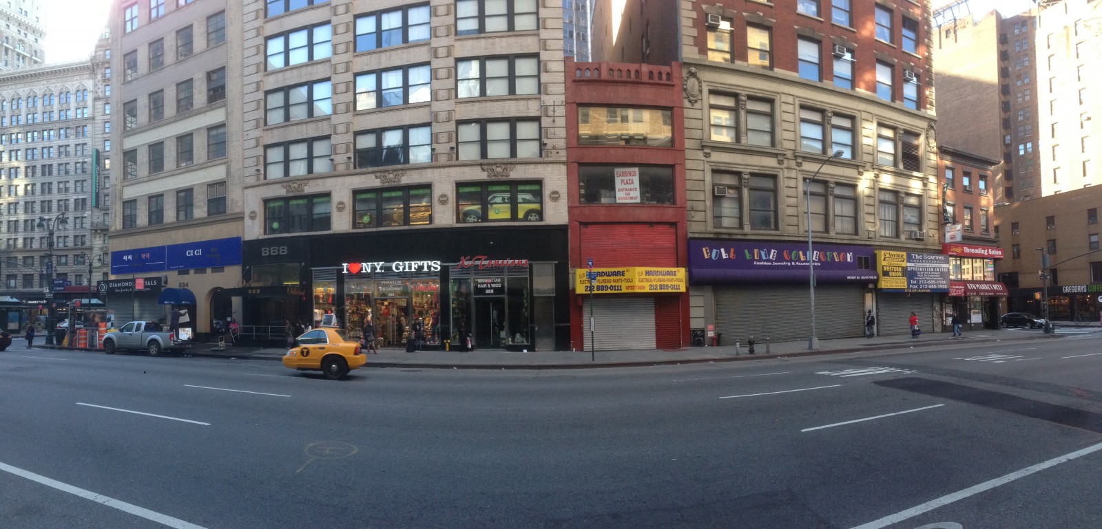 Oakwood 888 6th Ave New York, NY 10001 on 4URSPACE retail profile