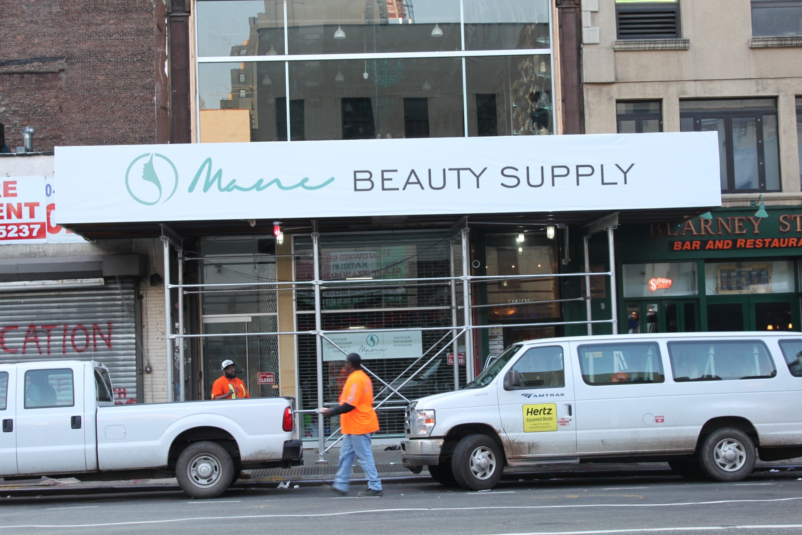 Mane Beauty Supply 412 8th Ave New York, NY 10001 on 4URSPACE retail