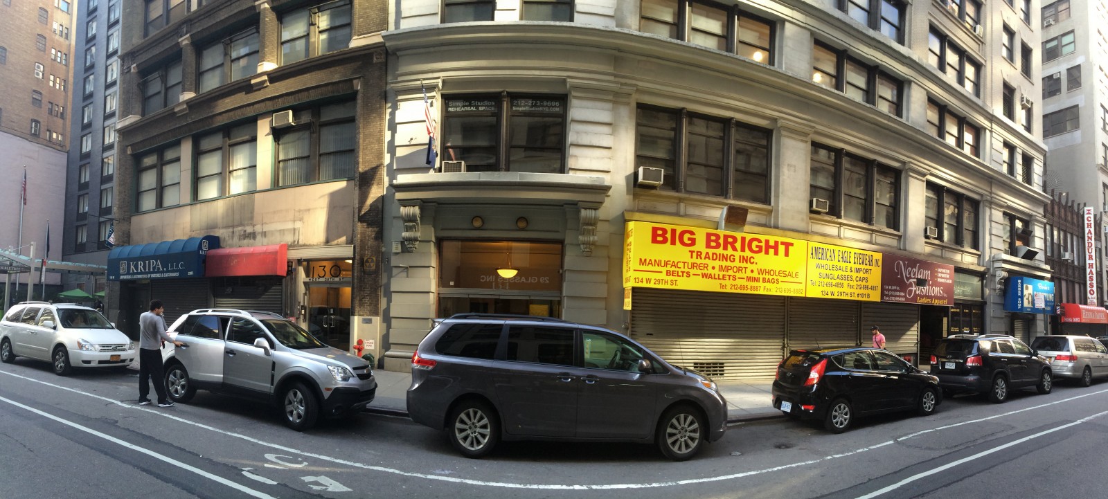 Double Tree 128 West 29th Street New York, NY 10001 on 4URSPACE retail