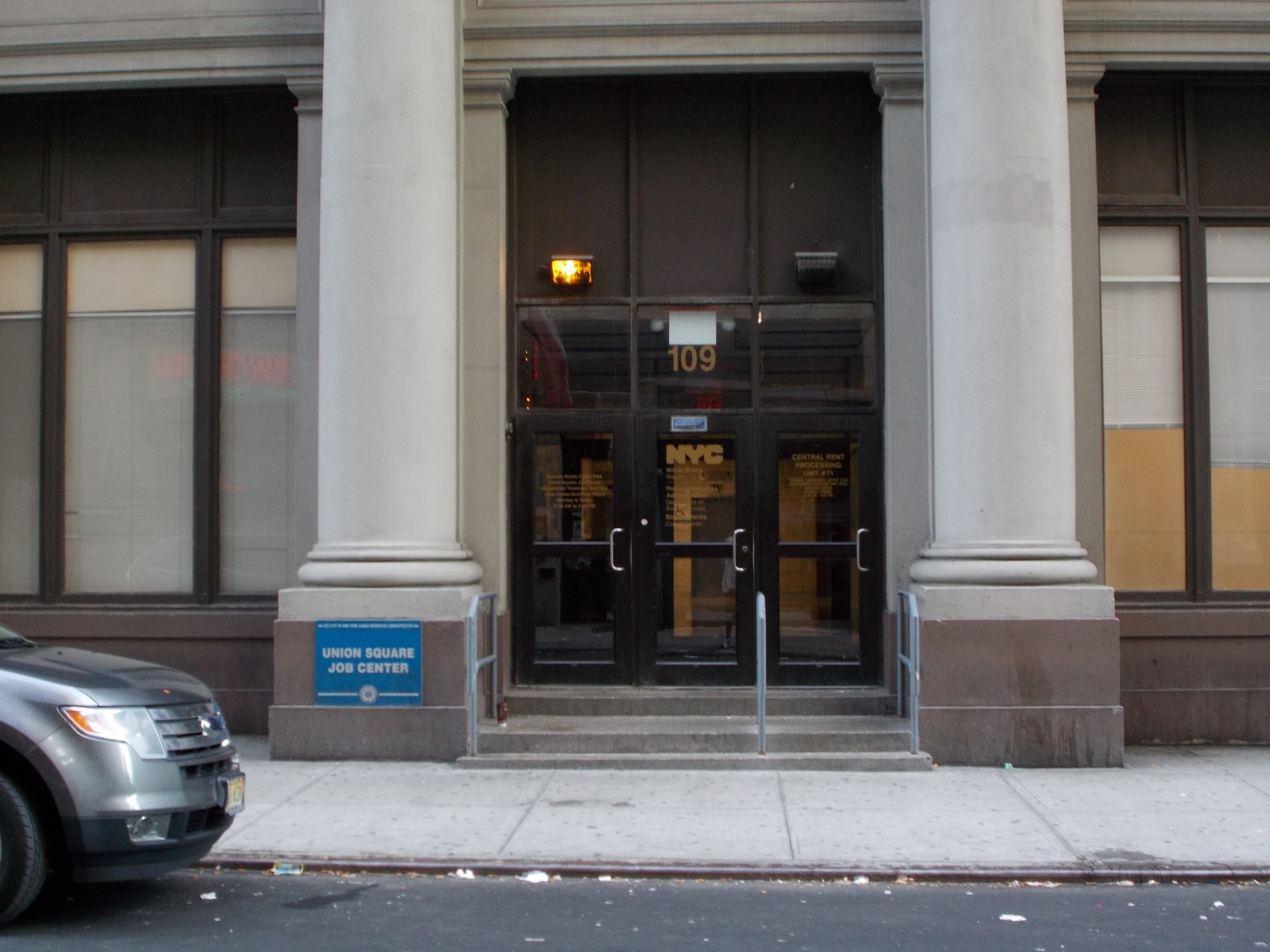 Union Square Job Center 109 E 16th St New York, NY 10003 on 4URSPACE