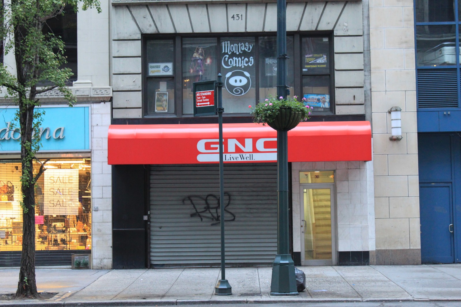 GNC 431 5th Avenue New York, NY 10016 on 4URSPACE retail profile