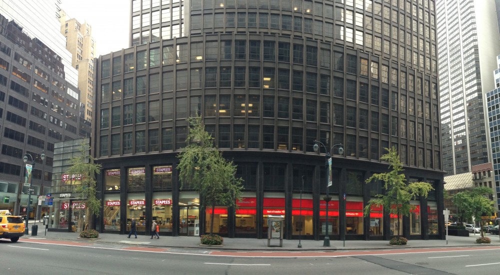 Staples 675 3rd Ave New York Ny 10017 On 4urspace Retail Profile