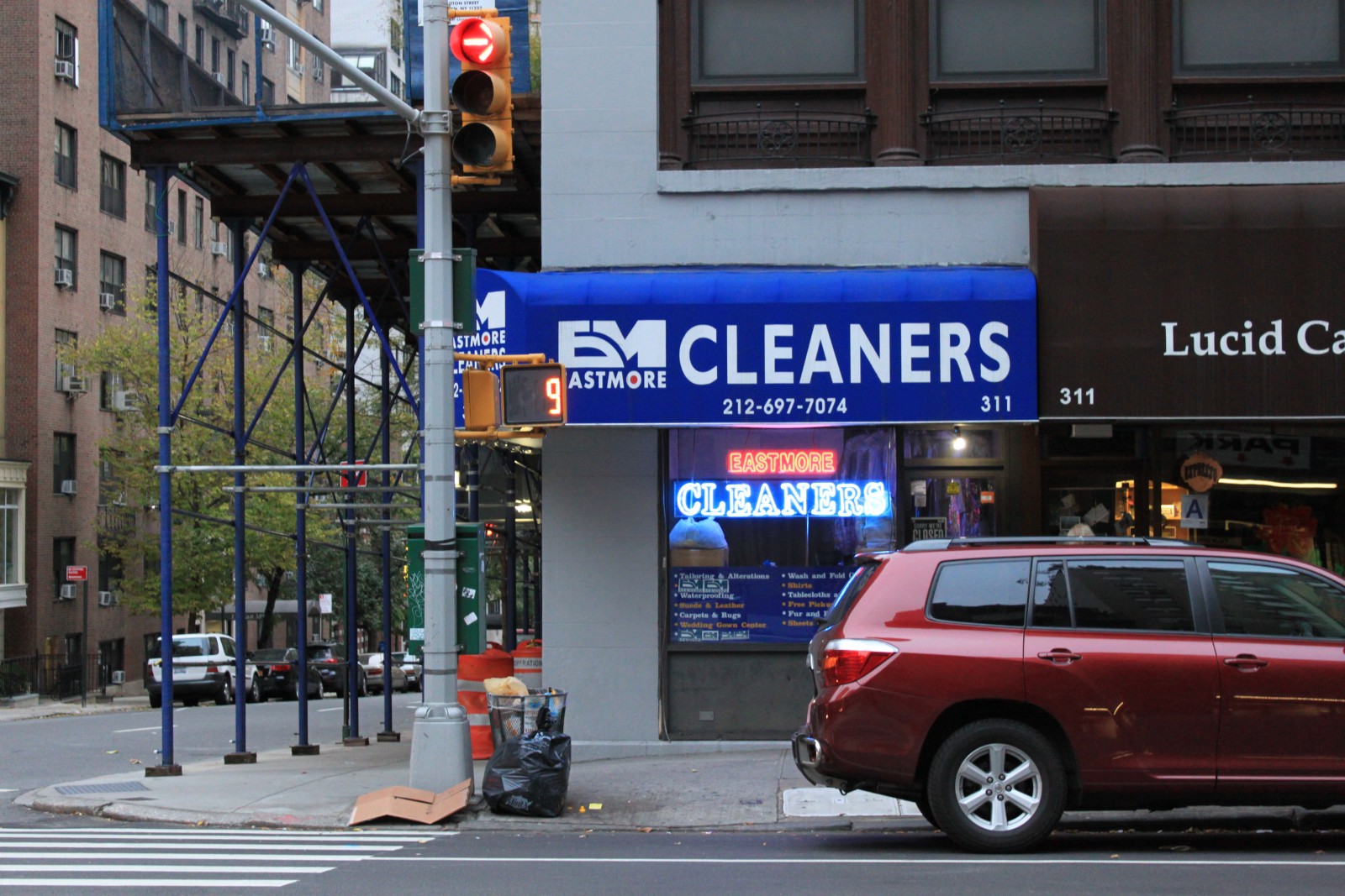 Eastmore Cleaners 311 Lexington Ave New York, NY 10016 on 4URSPACE