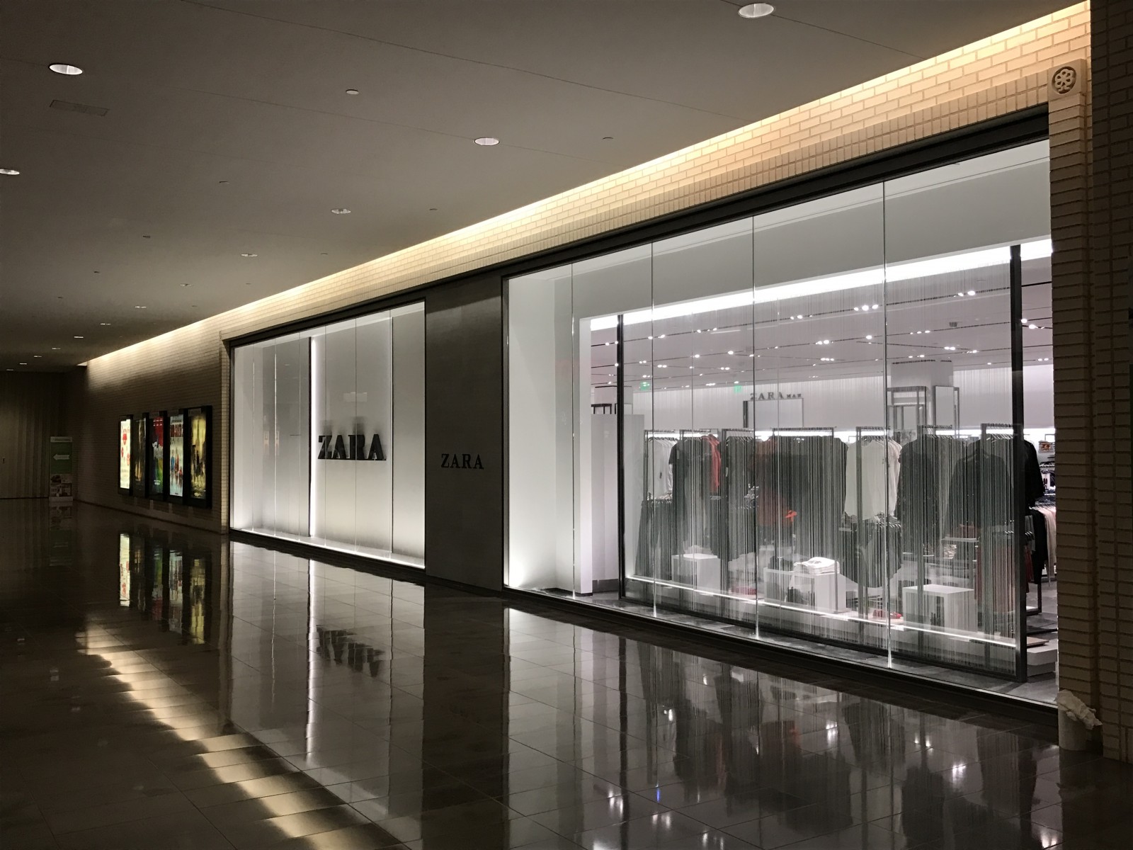 ZARA 8687 North Central Expressway Dallas, TX 75225 on 4URSPACE retail