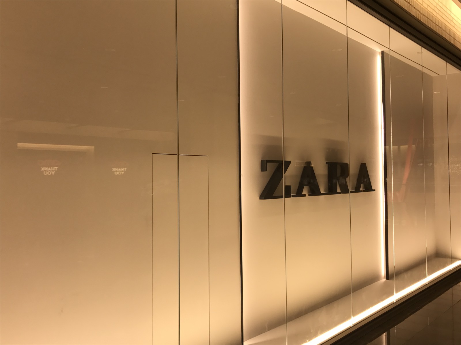 ZARA 8687 North Central Expressway Dallas, TX 75225 on 4URSPACE retail