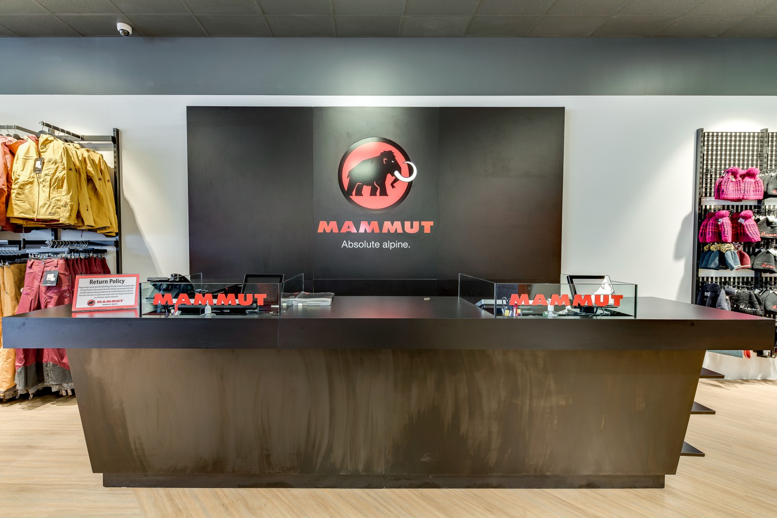 Mammut 6699 North Landmark Drive Park City, UT 84098 on 4URSPACE retail profile