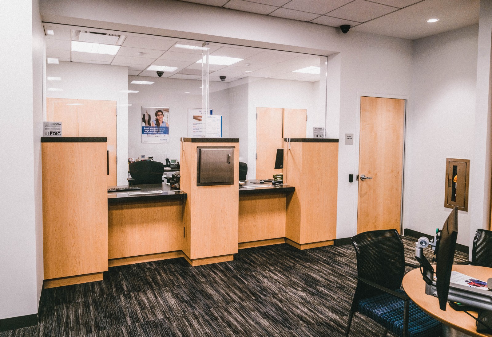 Flushing Bank 14742 Northern Blvd Queens, NY 11354 on 4URSPACE retail