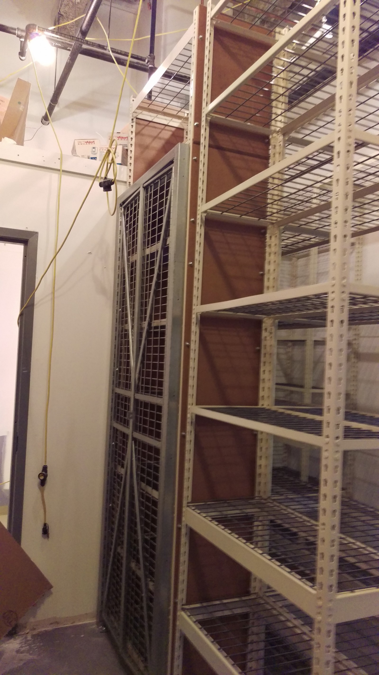 BoxLunch 1000 Palisades Center Drive West Nyack, NY 10994 on 4URSPACE