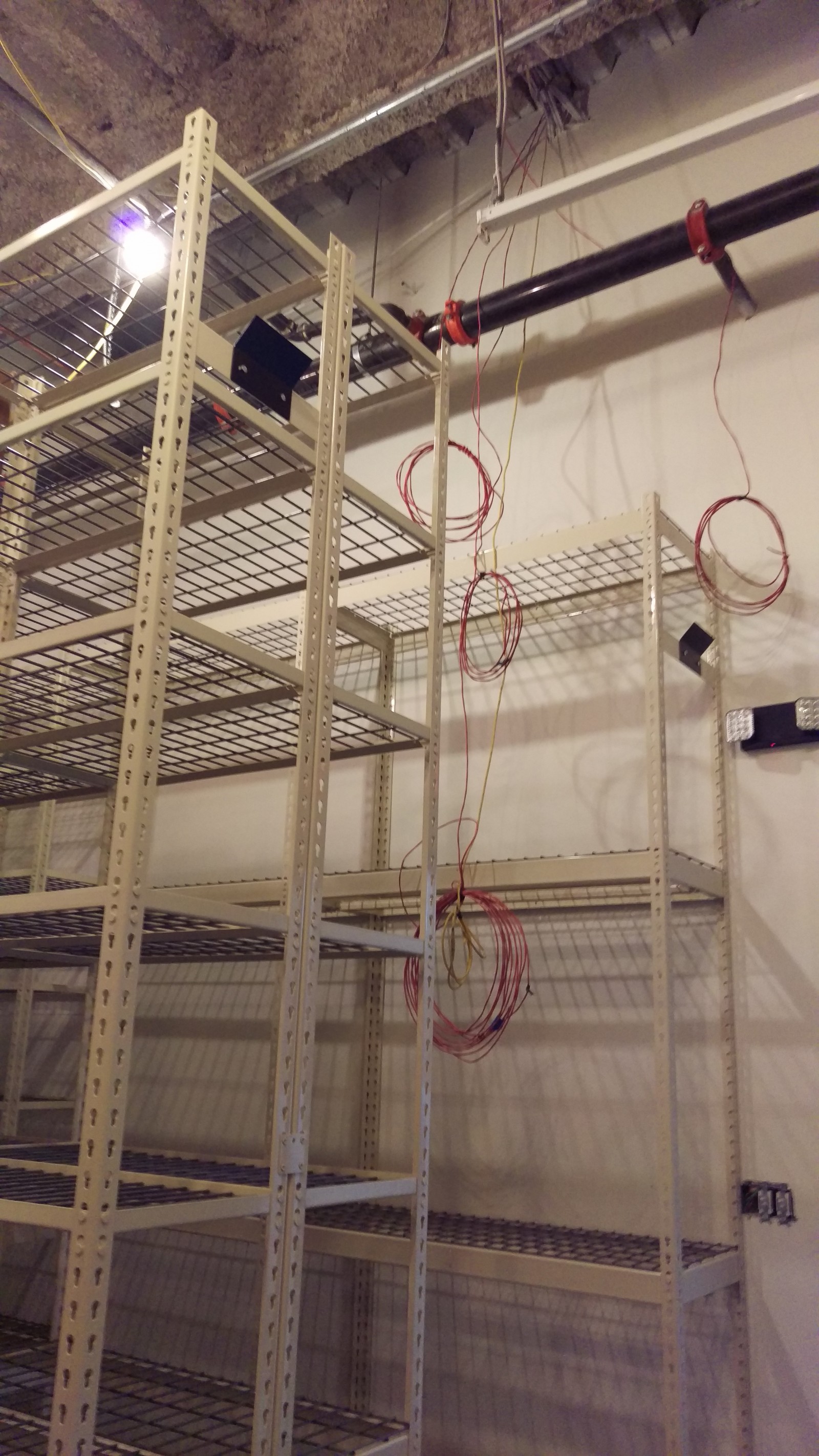 BoxLunch 1000 Palisades Center Drive West Nyack, NY 10994 on 4URSPACE