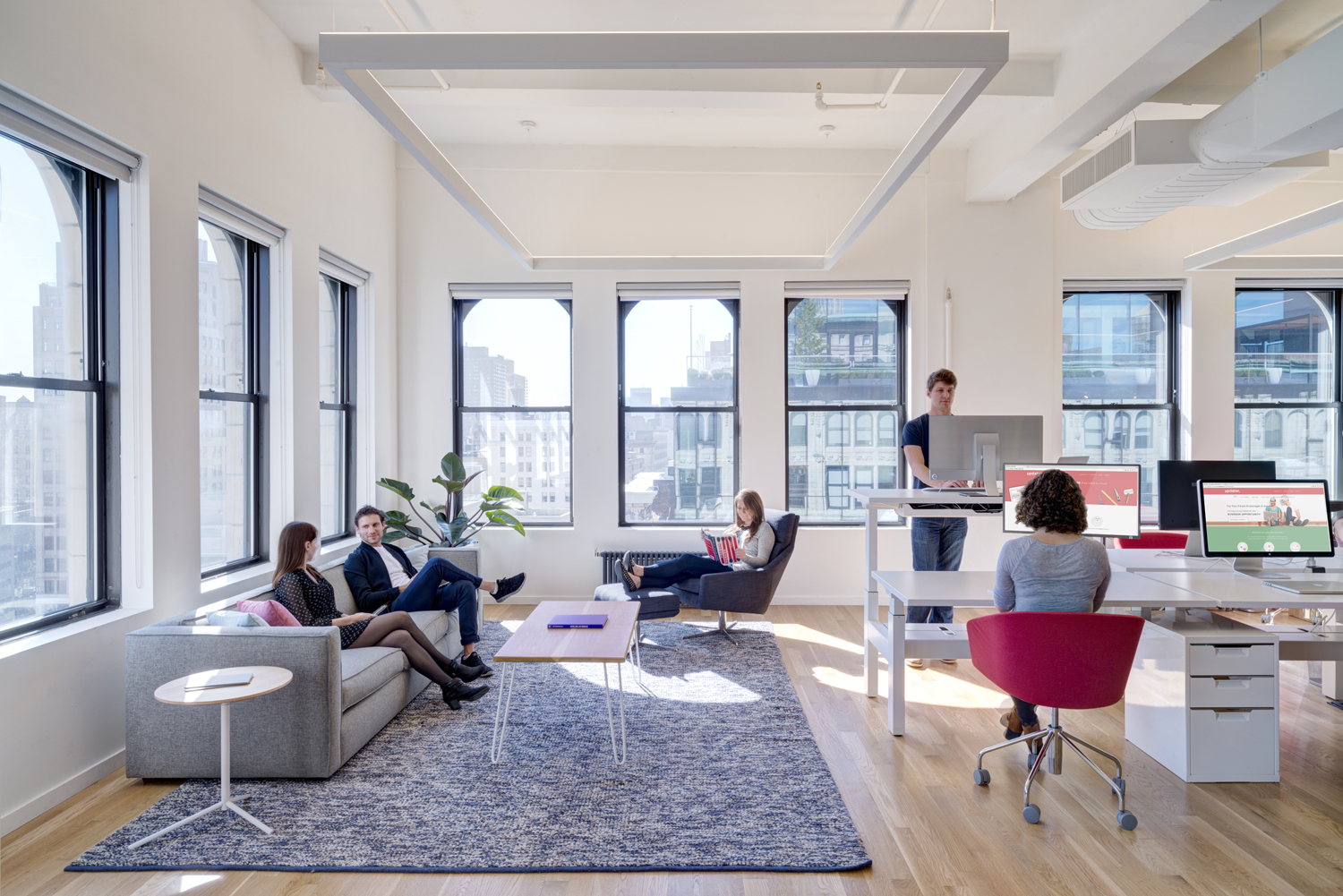 Updater 19 Union Square West New York, NY 10003 on 4URSPACE retail profile