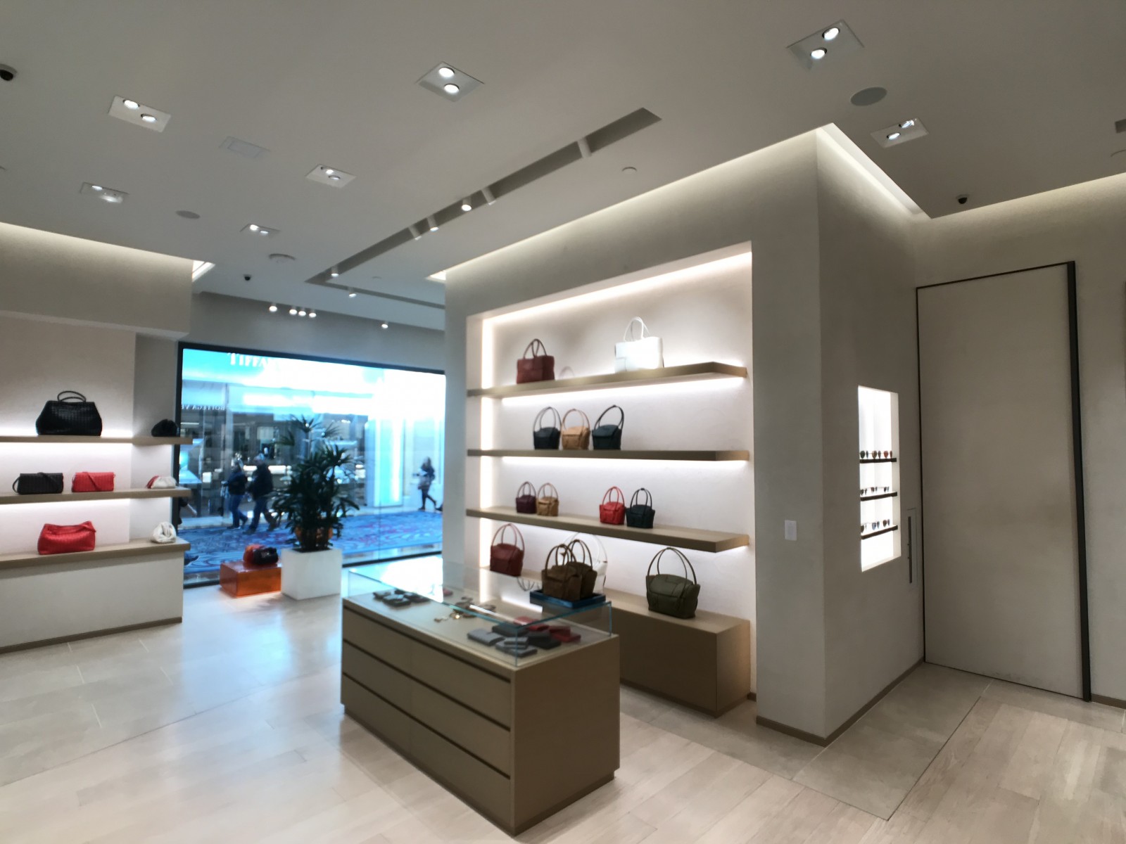 Bottega 3600 S Las Vegas Blvd Las Vegas, NV 89109 on 4URSPACE