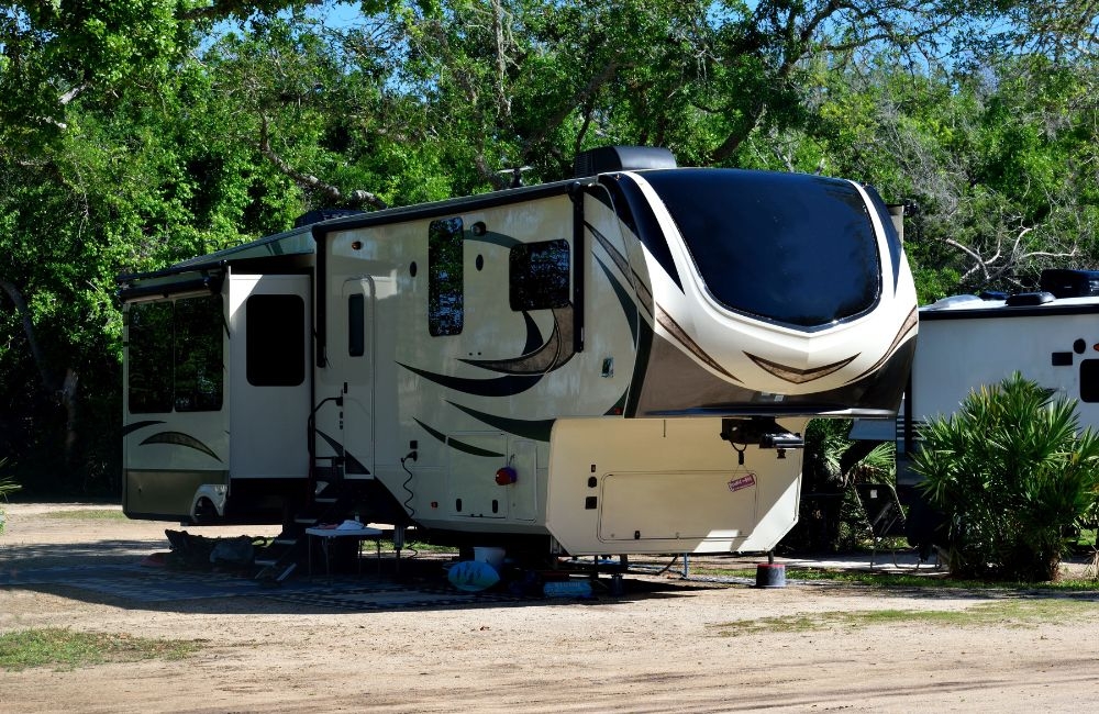 How to Extend Your Off-Grid Stay in WA with a 4WD Camper