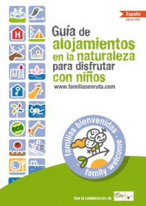 Descargar Viajar con niños. Guia española de alojamientos en la naturaleza pdf, epub, ebook