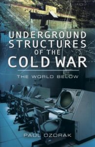 Descargar Underground Structures of the Cold War
: The World Below pdf, epub, ebook