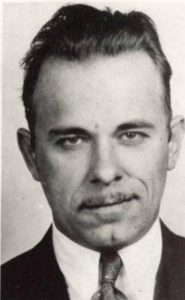 Descargar Casos Famosos del FBI – John Dillinger pdf, epub, ebook