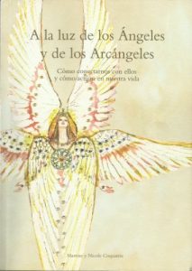 Descargar A la luz de los Ángeles y los Arcángeles pdf, epub, ebook