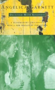 Descargar Deceived With Kindness: A Bloomsbury Childhood pdf, epub, ebook