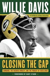 Download Closing the Gap: Lombardi, the Packers Dynasty, and the Pursuit of Excellence pdf, epub, ebook