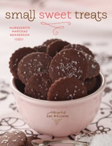 Download Small Sweet Treats pdf, epub, ebook